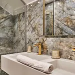 아파트 Superb Air-conditioned Flat On The Champs Elysees *