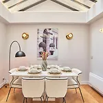 아파트 Superb Air-conditioned Flat On The Champs Elysees *