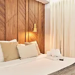 Superb Air-conditioned Flat On The Champs Elysees 아파트 파리